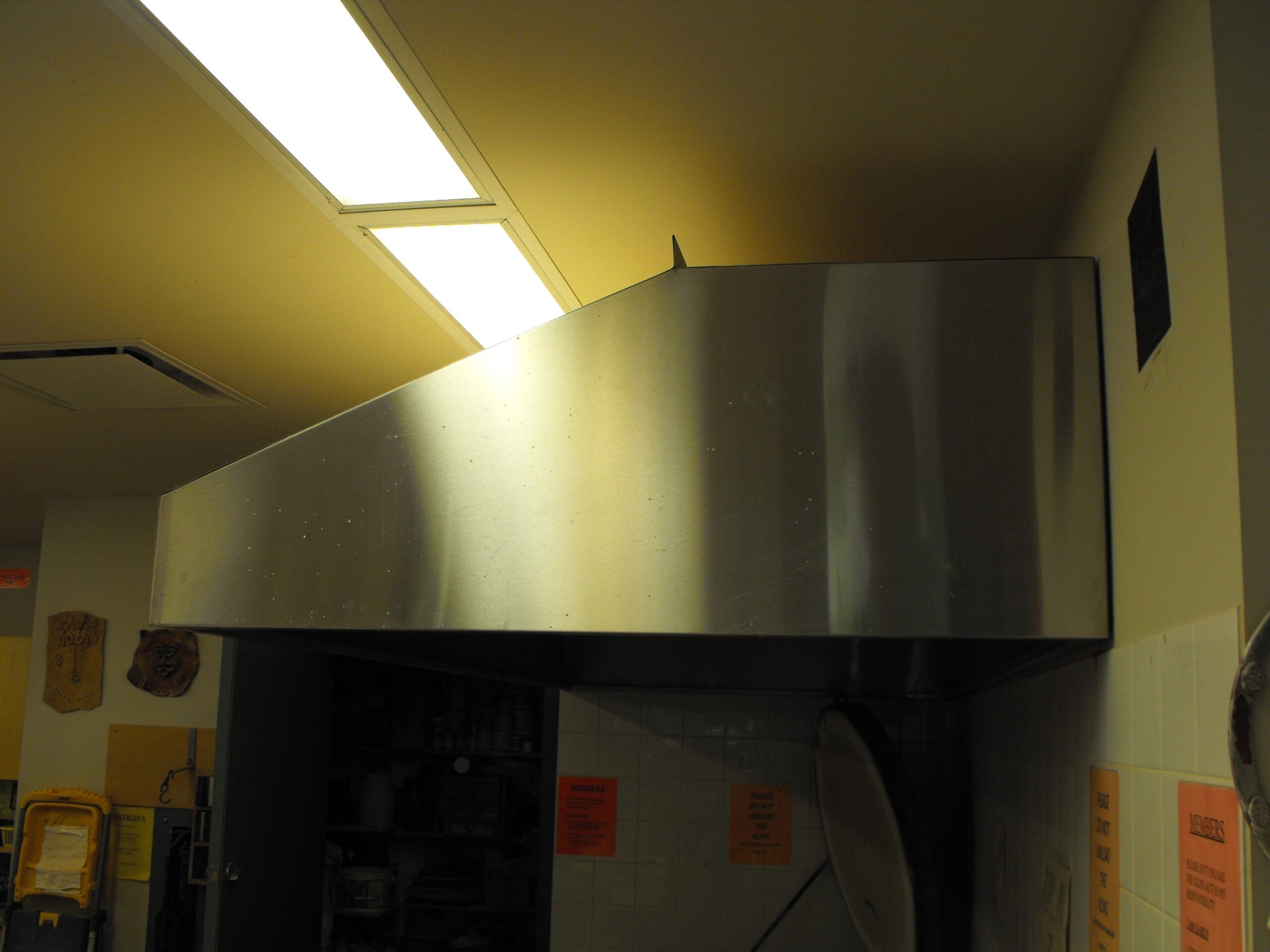 Stainless steel kitchen equipment